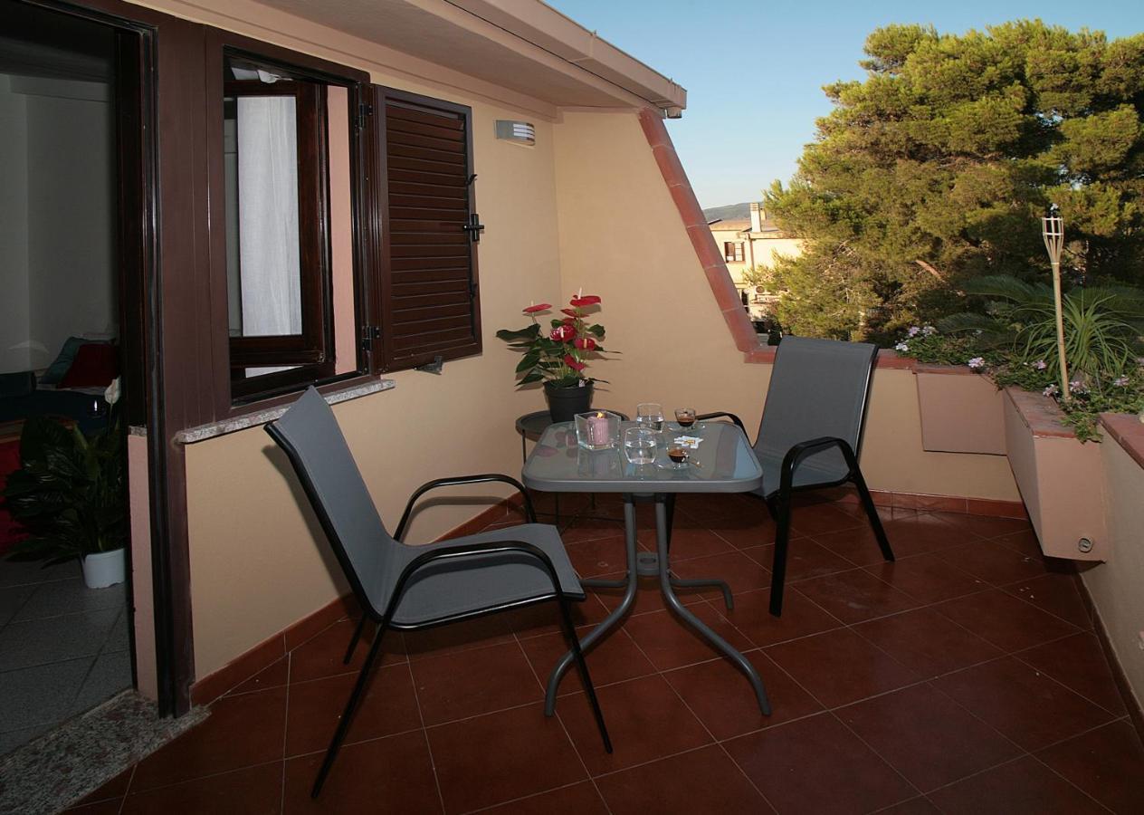 Oliver'S House Sardinia Apartment Flumini di Quartu Bagian luar foto